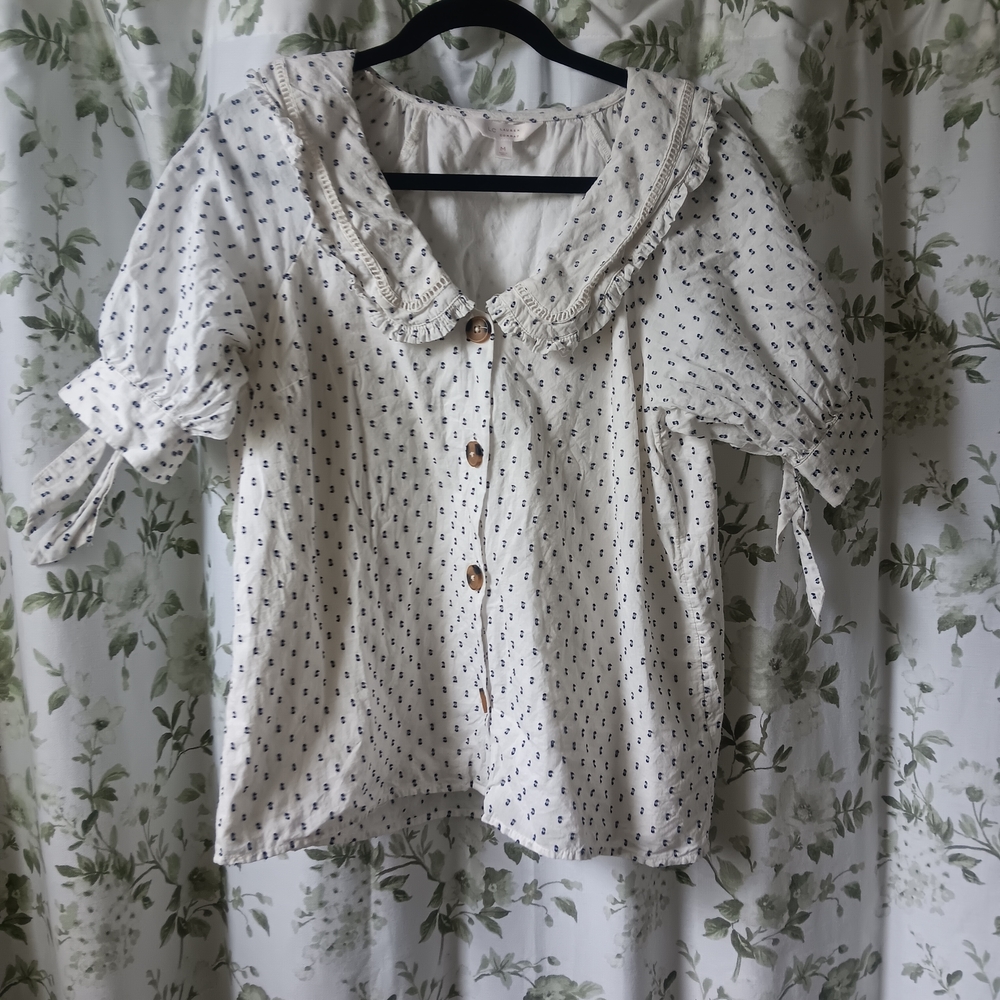 LC Lauren Conrad Puff Sleeve Blouse